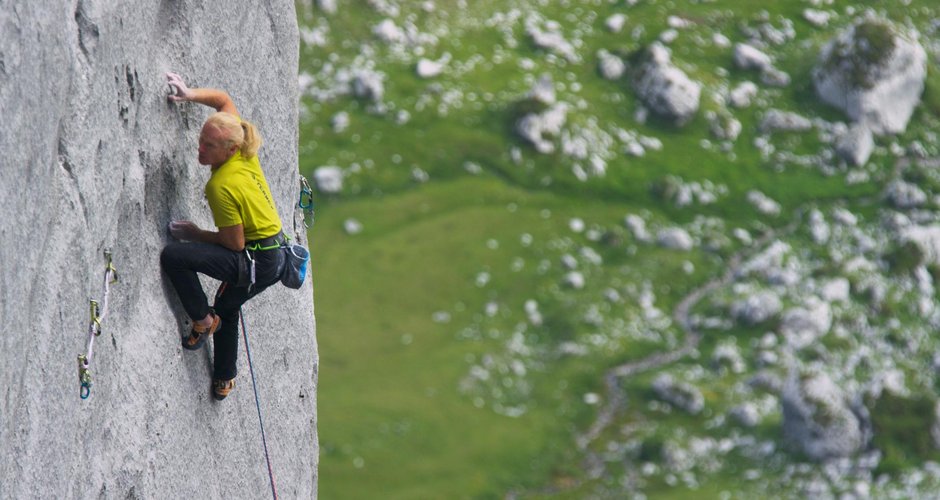 Beat Kammerlander in Kampfzone 8c (c) Hannes Mair