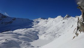Lasörnkessel und Gipfel hinten links