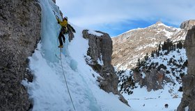 Die erste Stufe - Tunnel / Perla Azurra Langental