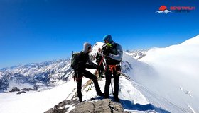 am Gipfel der Schwarzen Wand