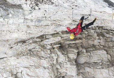 Angelika Rainer in "French Connection", D15- (c)  mmARts Michael Maili
