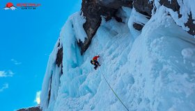 Benedikt am Beginn der rechten Umgehungsvariante des pilone centrale 