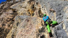 Die zweite Länge gehört zum Besten, was die Hohe Wand zu bieten hat.