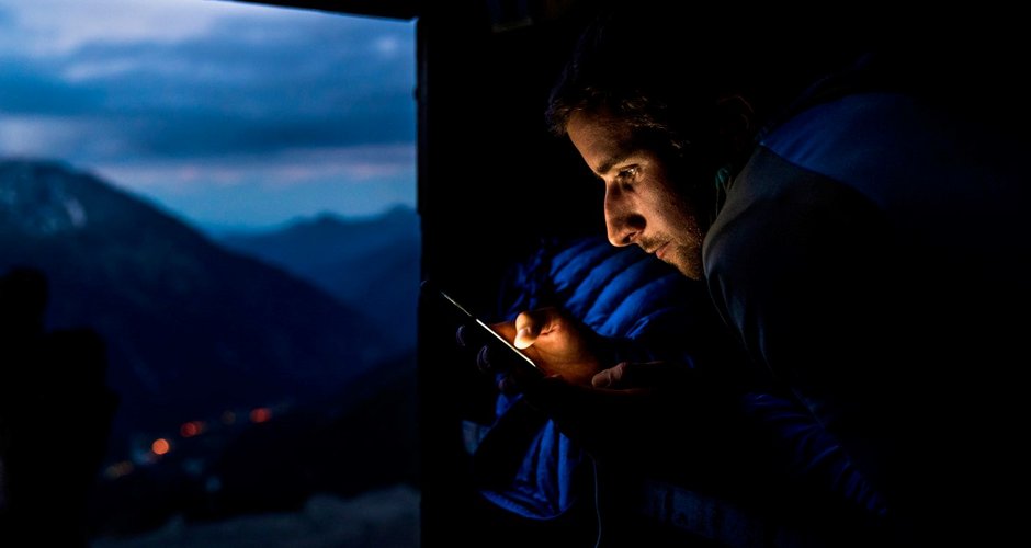 Nicolas Hojac -Speedbegehung vom tiefsten Punkt der Schweiz auf den Höchsten (c) Daniel Bleuer (Vertical Pictures)