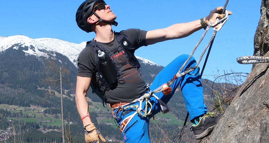 Unterwegs mit dem Petzl Scorpio Eashook Klettersteigset und dem Ange L Rastkarabiner