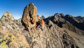 Für die Ötztaler Alpen ungewöhnlich guter Fels!