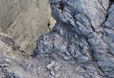 Beat Kammerlander in Kampfzone 8c (c) Hannes Mair