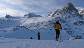 Kurz vor der Hütte - Skitour Krippenstein zur Simonyhütte